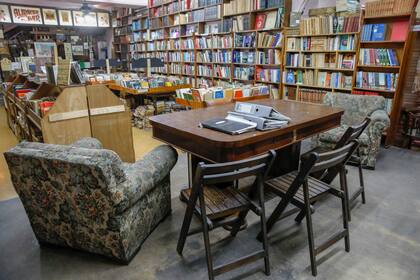 Antiguos sillones para sentarse a leer