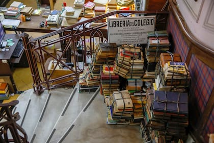 La librería Ávila es la más antigua del mundo, está en Alsina y Bolívar en el barrio de Montserrat