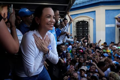 La líder opositoras María Corina Machado durante un mitin de campaña en Valencia, estado de Carabobo, Venezuela, el 5 de octubre de 2023. (AP Foto/Ariana Cubillos, Archivo)