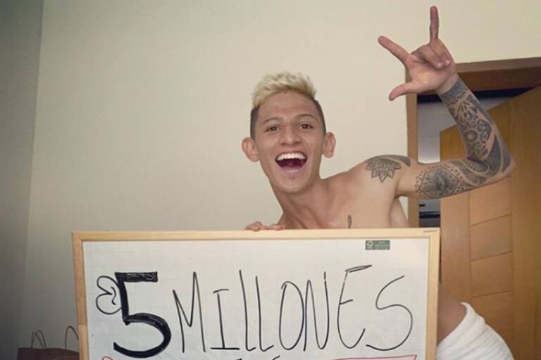 Drama: el influencer que tiene cinco millones de seguidores pero se ...