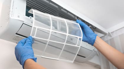 La limpieza de filtros es una de las claves del cuidado del aire acondicionado y el mejoramiento de su capacidad