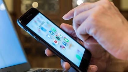 La limpieza de la memoria caché en el celular es muy simple