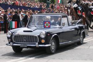 La historia del Lancia Flamina 335, la limusina de los presidentes italianos