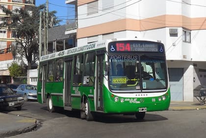 La linea 154 de colectivos podría fusionarse con la 45, según lo dispuesto en el Boletín Oficial