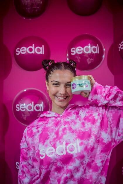 La línea completa de Sedal Care+, incluída la línea Prebióticos + Biotina, está disponible en el Stand de Playa Varese.