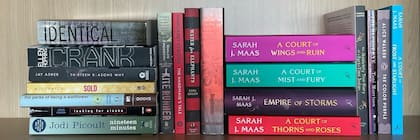 La lista de los 15 libros más censurados contiene a La naranja mecánica, Breathless y Sold