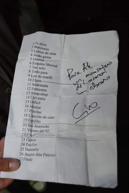La lista de temas del último show de Los Piojos firmada por Andrès Ciro
