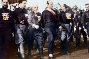 Cómo Benito Mussolini logró hacerse con el poder en Italia e instalar el primer gobierno fascista