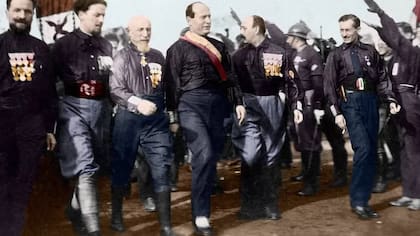 La llamada "Marcha sobre Roma" fue una operación liderada por Mussolini para hacerse con el poder, por la vía insurreccional