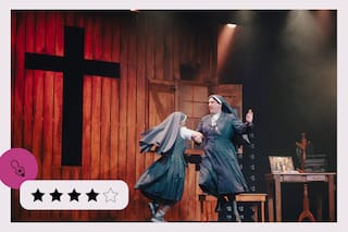 La llamada: divertidísima versión de un musical de culto español