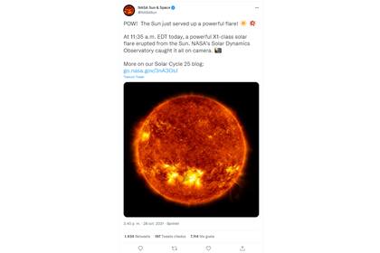 La llamarada del jueves se originó a partir de una mancha solar llamada AR2887 ubicada actualmente en el centro del sol