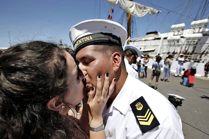 La llegada de la Fragata Libertad luego de cinco meses de navegación