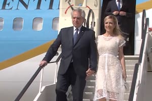 La llegada del presidente, Alberto Fernández y su esposa, a Bruselas