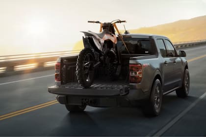 La Lobo se orienta al desempeño dinámico, con ajustes en transmisión, dirección y suspensión