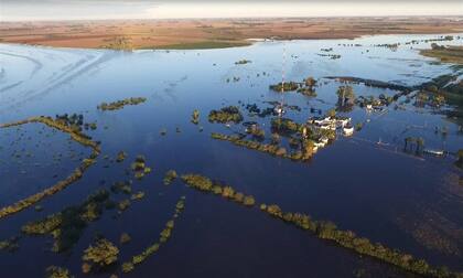 La localidad de Rojas también fue afectada por la crecida de los ríos y las intensas precipitaciones