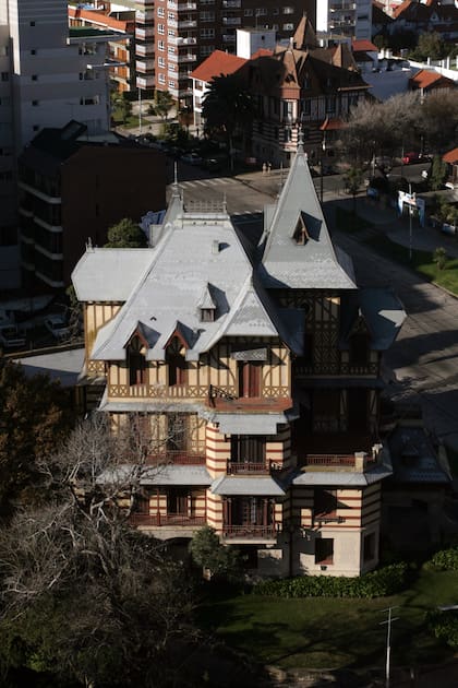 La loma donde se levanta la construcción era un espectacular mirador panorámico de la ciudad