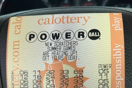 La lotería Powerball se juega los lunes, miércoles y viernes