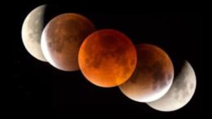 La Luna aparecerá roja durante el eclipse cuando la luz del sol se filtre por la atmósfera terrestre