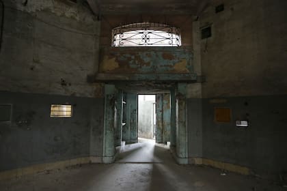 La luz entra a los pabellones