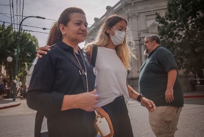 La madre de Fernando Báez Sosa al llegar a los tribunales de Dolores