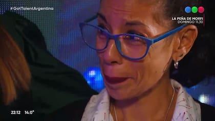 La madre de Matías se emocinó al verlo bailar en la pista de Got Talent Argentina. Captura/Telefe