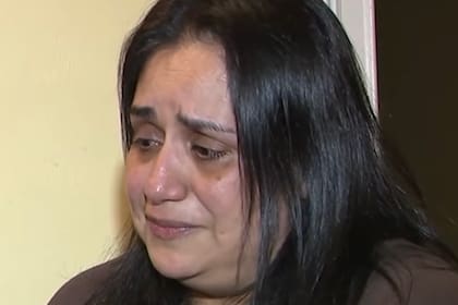 La madre explicó que migraron por violencia doméstica y que el joven creció en Estados Unidos