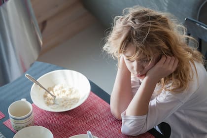 La mala alimentación y malos hábitos de vida, son algunas de las principales causas del insomnio