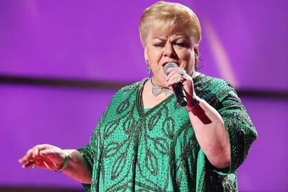 La mañana de este lunes se confirmó la muerte de la cantante mexicana; tenía 77 años