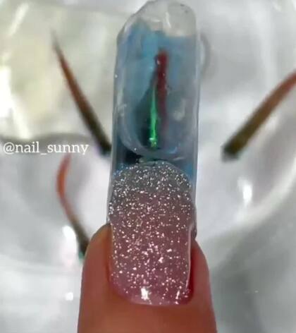 La manicura "El Acuario" concluída.