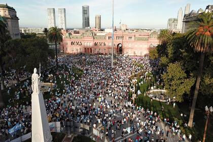 La manifestación en Plaza de Mayo desde el aire