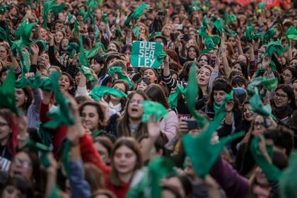 La manifestación es masiva en la ciudad de Córdoba