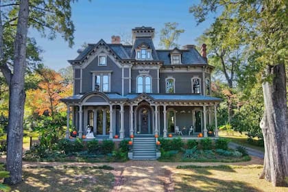 La mansión Creel es realmente una casa de estilo victoriano construida en 1882 en Rome, Georgia