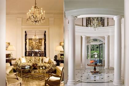 La mansión de Disney: en el interior, los revestimientos en mármol y los lujosos candelabros son un factor común