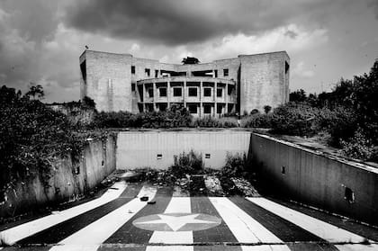 La mansión de Samuel Doe, en ruinas