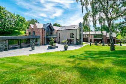 La mansión donde vivían Cristiano Ronaldo y Georgina Rodríguez en Manchester