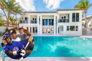 La mansión frente al mar de Sammy Sosa en Golden Beach fue adquirida en 2013 por US$7.6 millones y vendida en 2016 por US$9.2 millones.