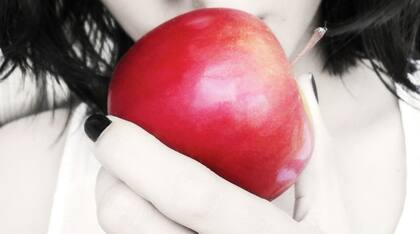 La manzana aumenta el deseo y la satisfacción sexual de las mujeres