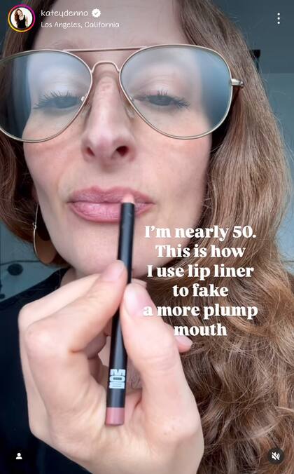 La maquillista suele compartir recomendaciones de belleza para cuidar la piel madura en su cuenta de IG. Instagram @kateydenno