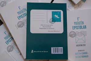 Una maratón epistolar y un manual para recuperar el hábito: cómo elegir papeles, sobres y sellos postales