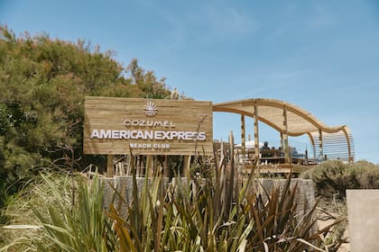 La marca inauguró Cozumel American Express Beach Club.