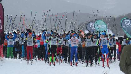 La Marcha Blanca se disputa cada año en el valle de Tierra Mayor