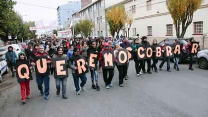 Los docentes evalúan otra oferta, en Santa Cruz