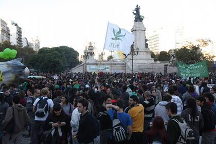 La marcha mundial de la marihuana se hace en la Argentina desde 2006 durante el primer sábado de mayo