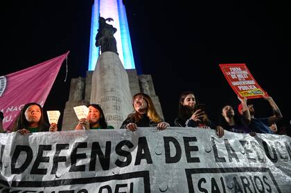 La marcha por la educación pública en la ciudad de Rosario, en la provincia de Santa Fe