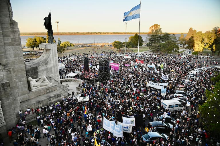 Marcha universitaria: fuerte reclamo en las principales ciudades del país