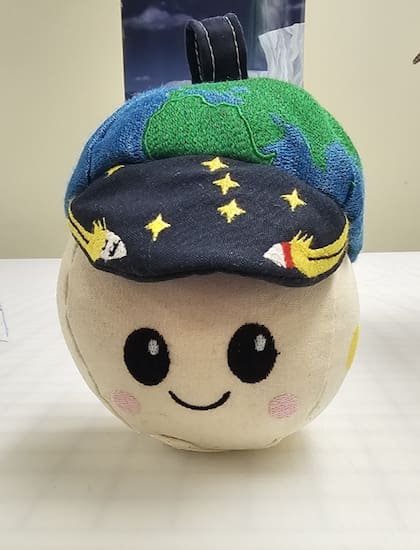 La mascota fue elegida tras un concurso (Foto: @NASA_es)