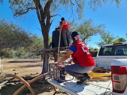La mayor dificultad es acceder a los parajes aislados, donde recorrer 25 kilómetros, ida y vuelta, puede llevar diez horas.