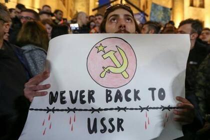 La mayoría de los georgianos tienen una percepción negativa de su etapa como república de la Unión Soviética.