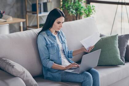 La mayoría de los trabajos a tiempo parcial los realizan mujeres y es menos probable que obtengan aumentos o ascensos después de tener hijos, lo que dificulta aún más la búsqueda de los mejores empleos