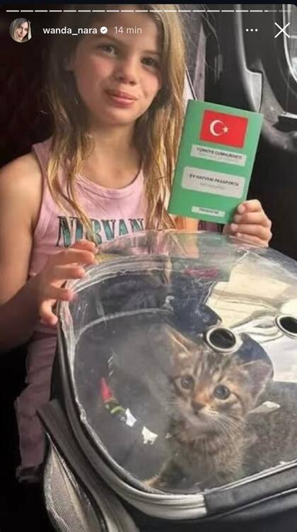 La mediática se ofreció a pagar el traslado de las mascotas de sus hijos (Foto: Instagram @wanda_nara)